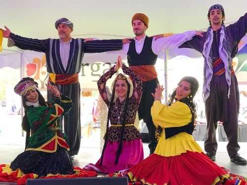 伊朗舞蹈艺术现状（伊朗传统舞蹈）