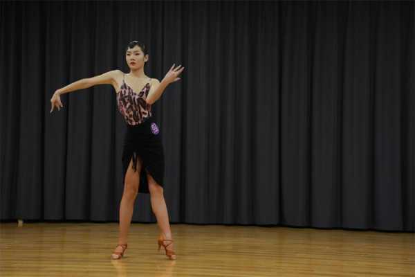 2014年全国艺考拉丁舞（艺考拉丁舞视频）
